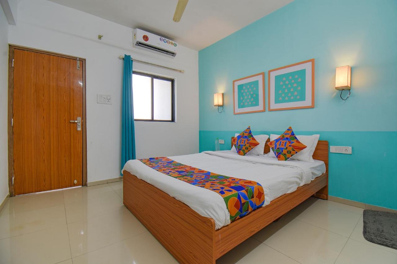 Fabhotel Aakiyo - Nr Balewadi -Chatrapati Shivaji Stadium ปูเน่ ภายนอก รูปภาพ