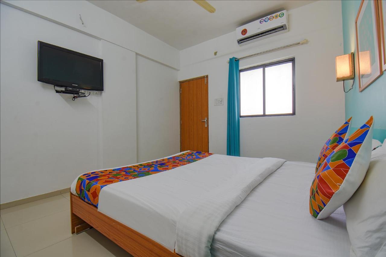 Fabhotel Aakiyo - Nr Balewadi -Chatrapati Shivaji Stadium ปูเน่ ภายนอก รูปภาพ