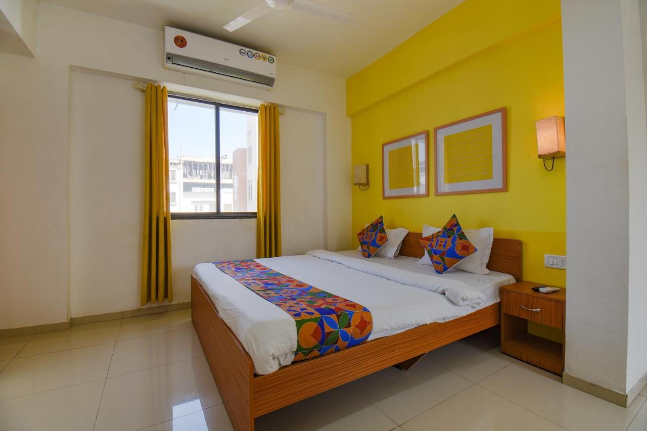 Fabhotel Aakiyo - Nr Balewadi -Chatrapati Shivaji Stadium ปูเน่ ภายนอก รูปภาพ